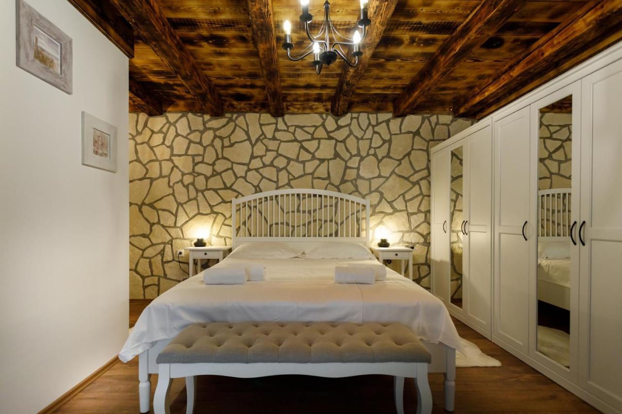 Rustic Apartment Evelin 크르크 외부 사진