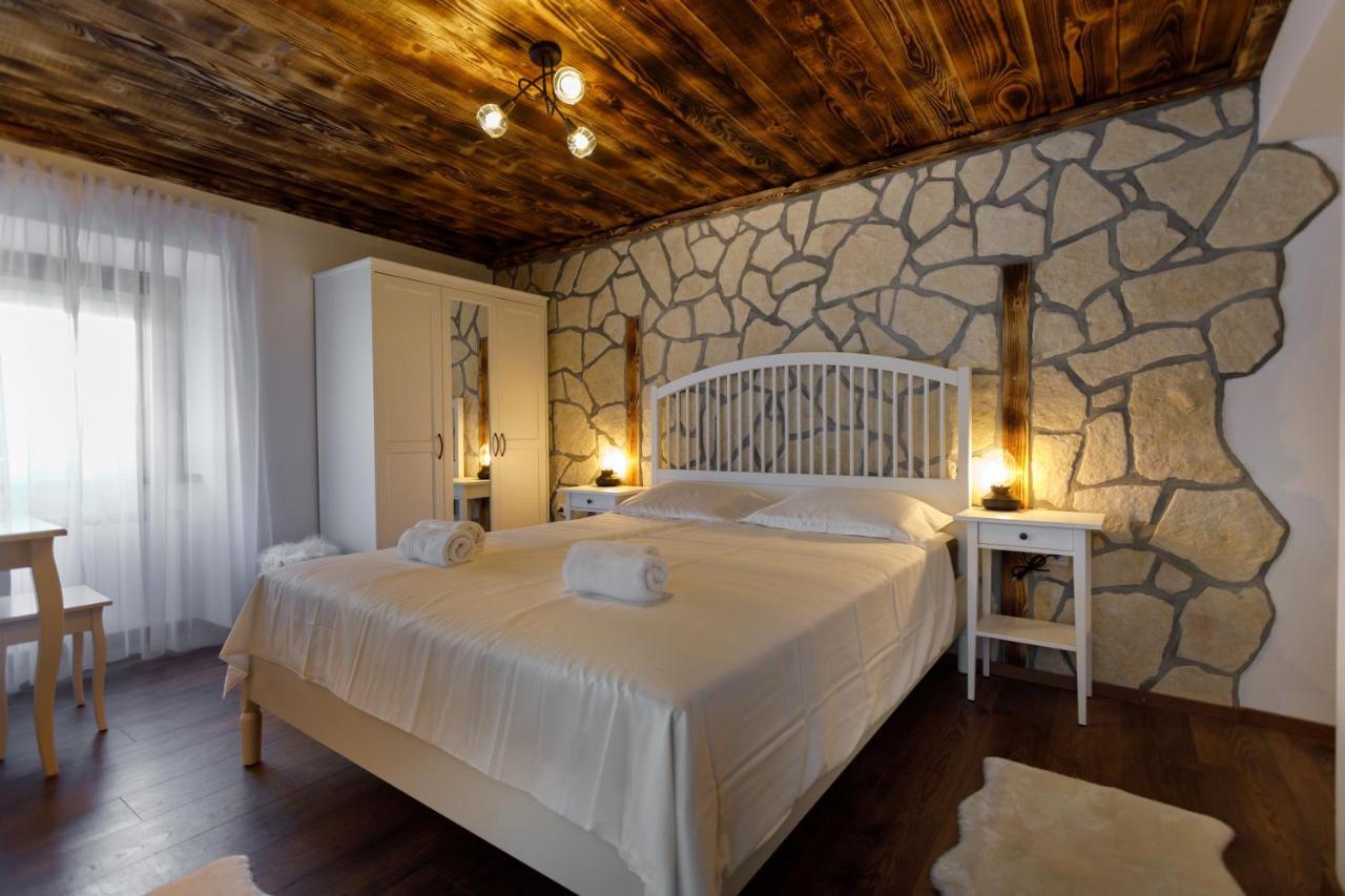 Rustic Apartment Evelin 크르크 외부 사진
