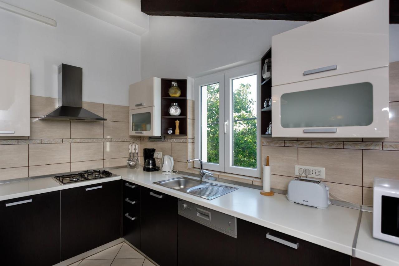 Rustic Apartment Evelin 크르크 외부 사진